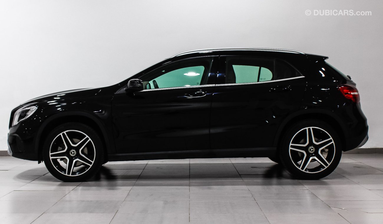 مرسيدس بنز GLA 250 4 Matic