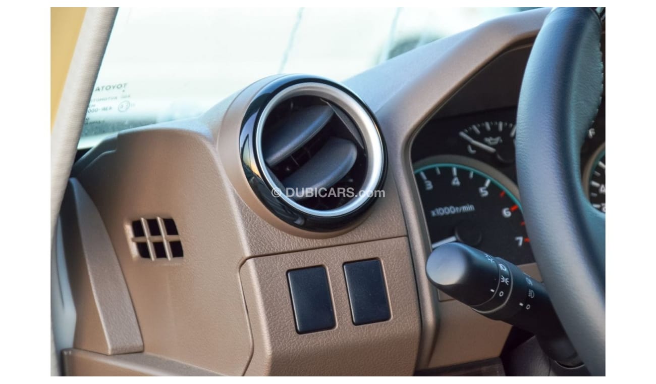 Toyota Land Cruiser 70 TOYOTA LAND CRUISER HARDTOP 4.0L V6 70 SERIES AWD 2022 | AVAILABLE FOR EXPORT