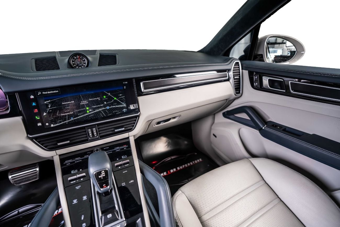 بورش كايان GTS Coupe