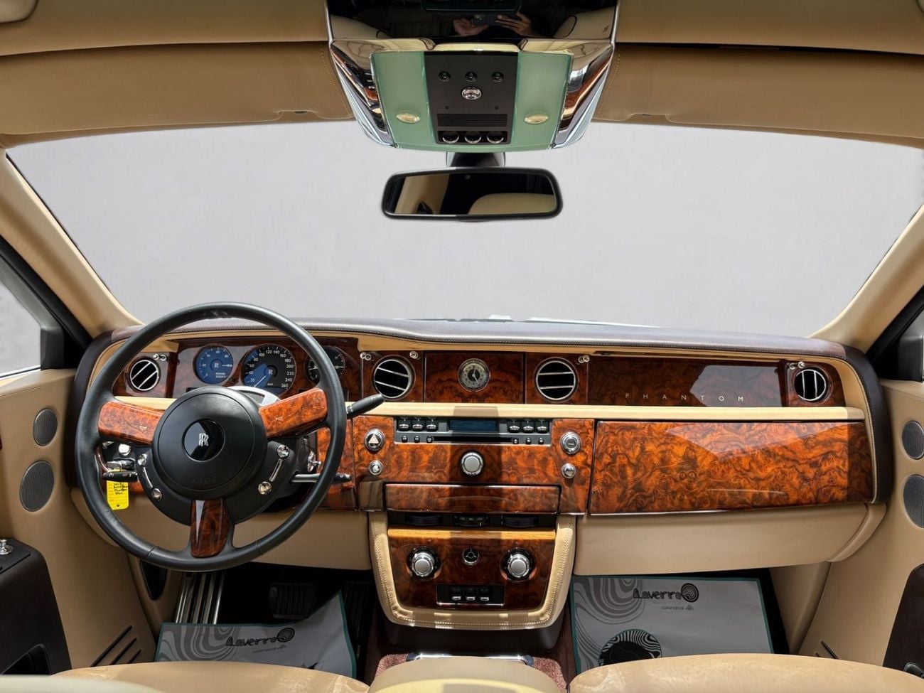 Rolls Royce Phantom STD ROLLS-ROYCE PHANTOM | 6.75L V12 | 2011 | FULL AGMC SERVICE HISTORY | GCC SPECS