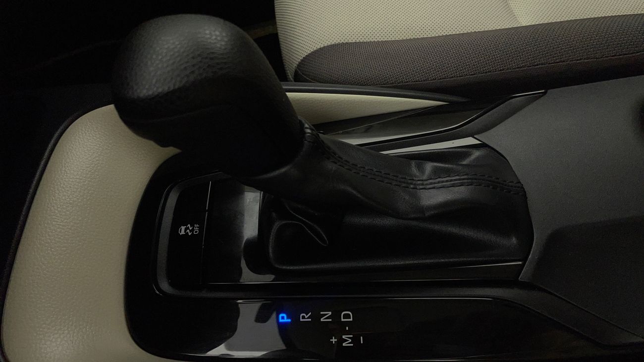 تويوتا كورولا XLI 1.6 | بدون دفعة مقدمة | اختبار القيادة في المنزل