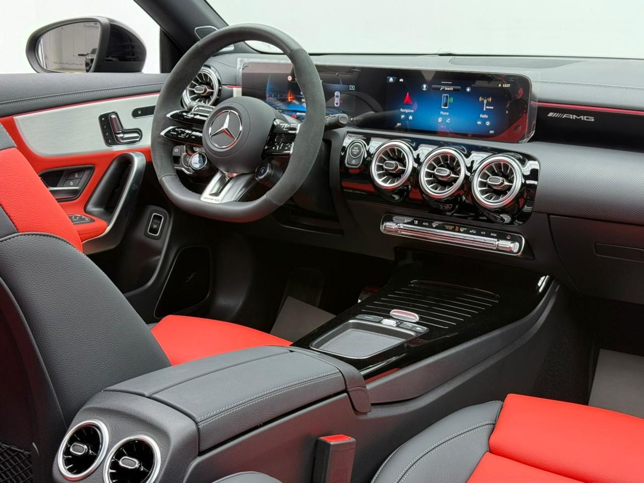 مرسيدس بنز CLA 45 S  AMG 2025 Mercedes Benz AMG CLA45 S Premium+, 5 Years Mercedes Warranty, Delivery Kms, Fully Loaded, GCC