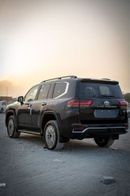 تويوتا لاند كروزر LC300 VX-R V6 3.5L Petrol 2025YM