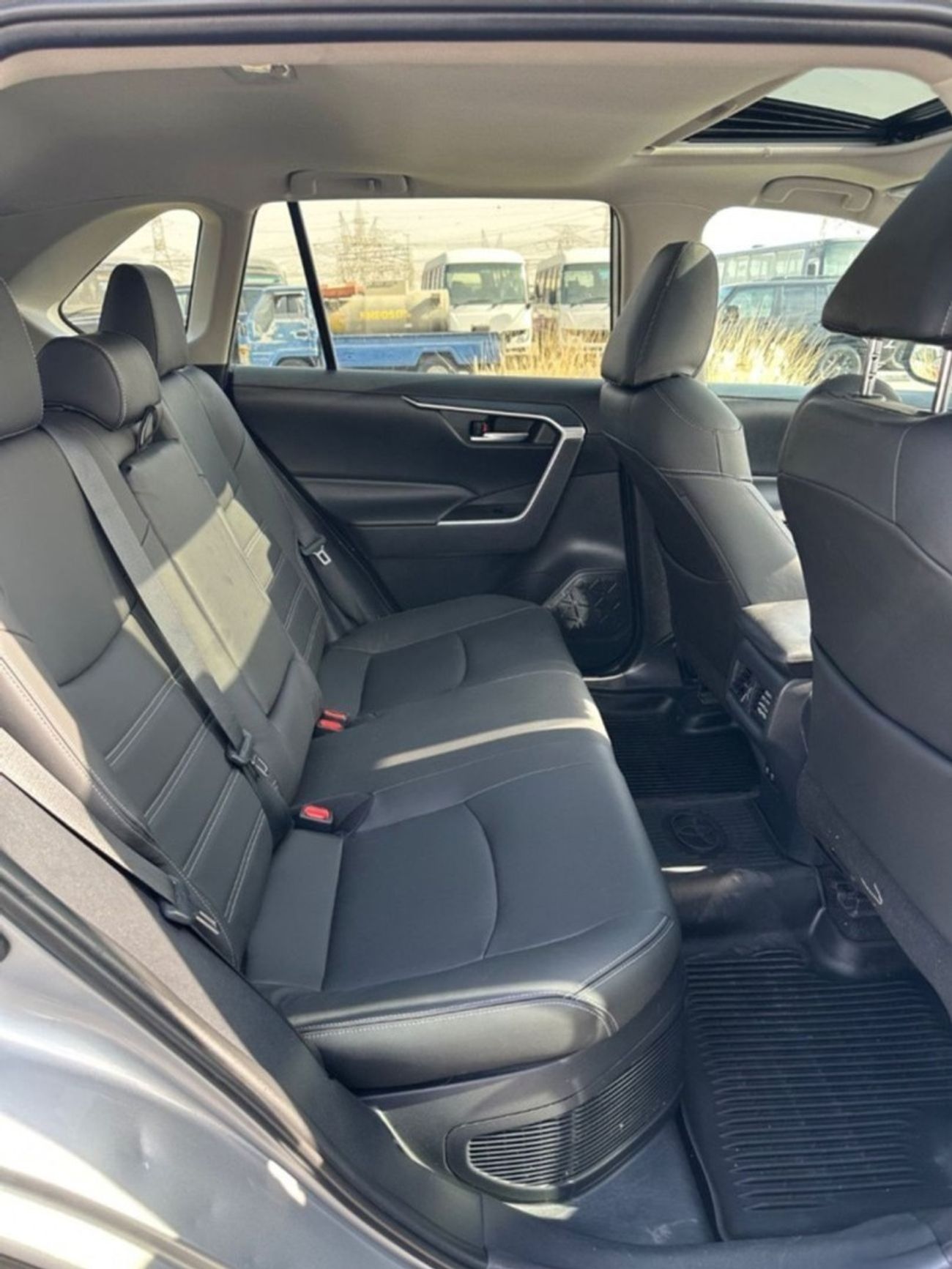 Toyota RAV4 Hybrid XLE 2.5L XLE premium