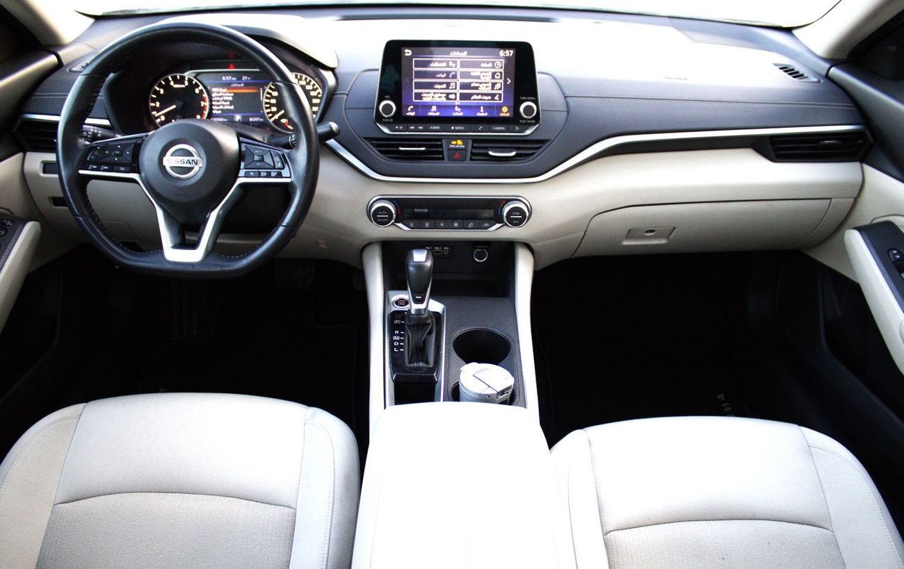 نيسان ألتيما SV نيسان التيما 2020 خليجي فل ابشن بحالة ممتازة