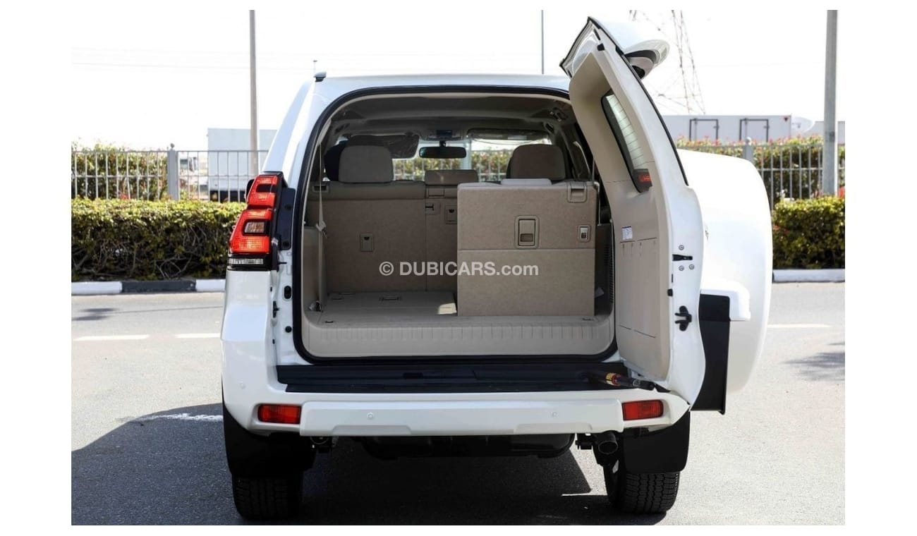 تويوتا برادو 2023 Toyota Prado 4.0 GXR DR P CB SR AT - Pearl White inside beige