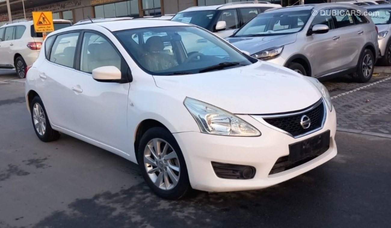 Nissan Tiida Nissan Tiida SV (C12), 5dr Hatchback, 1.6L 4cyl Petrol, Automatic, Front Wheel Drive 2014