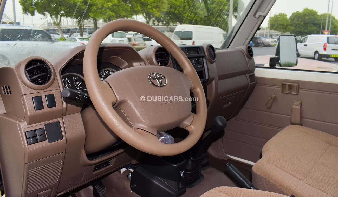 Toyota Land Cruiser 70