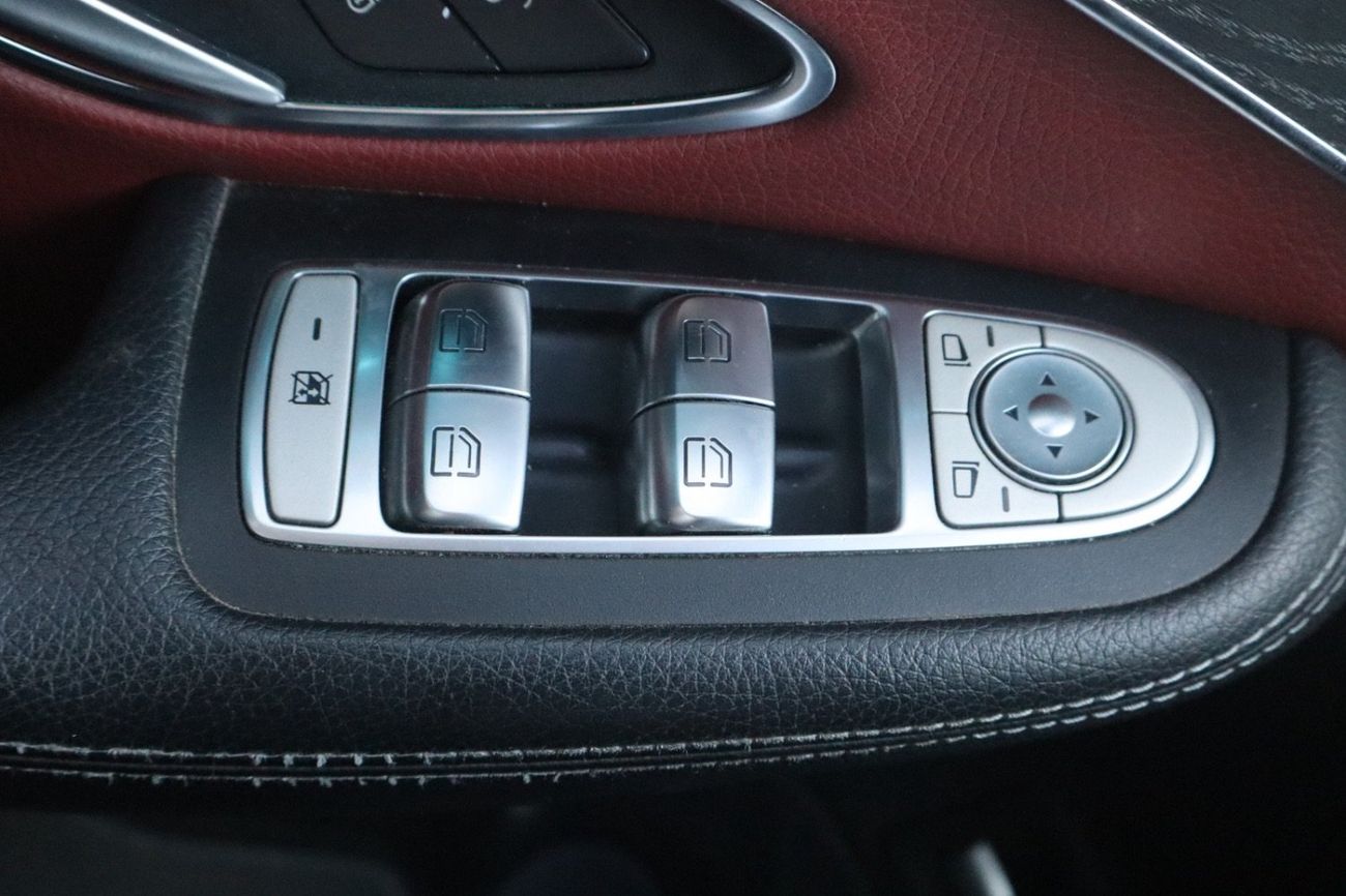 مرسيدس بنز C 200