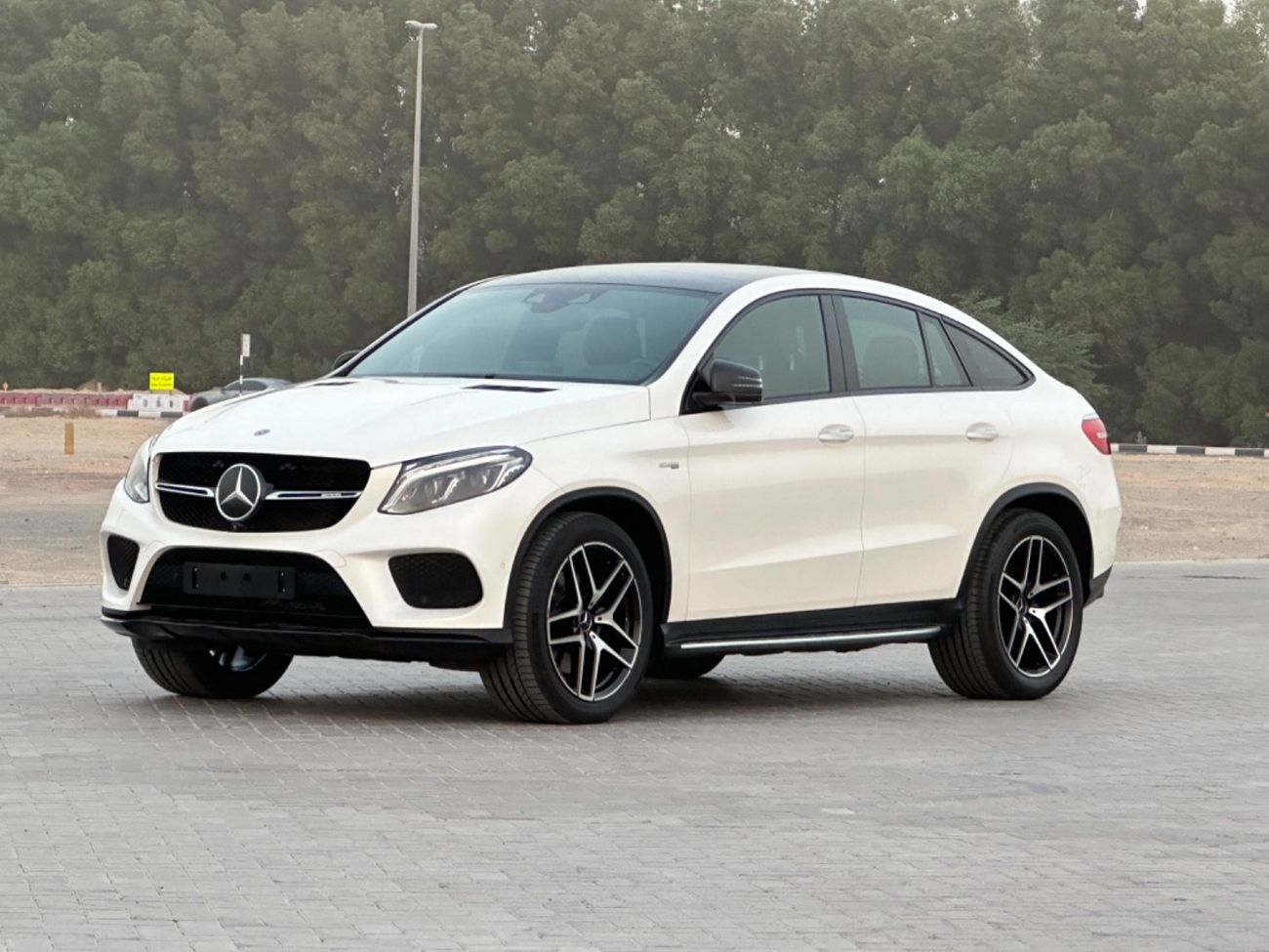 مرسيدس بنز GLE 43 AMG موديل 2019 خليجي مالك واحد من الوكاله فل مواصفات بانورما مالك اول الموتر مخزن