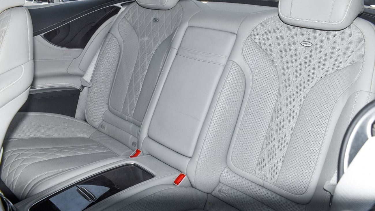 Mercedes-Benz S 500 Coupe 4 Matic