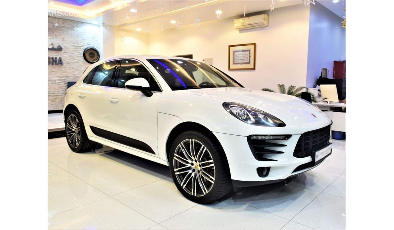 Porsche Macan FULL SERVICE HISTORY ONLY 85000KM! AMAZING Porsche Macan S 2015 Model!! in White Color! GCC Specs