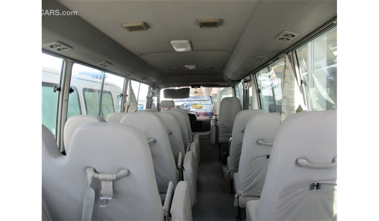 Toyota Coaster TOYOTA COASTER 2014 GULF SPACE 30 SEATER ORGINAL PAINTS ,ACCIDENT FREE 100%