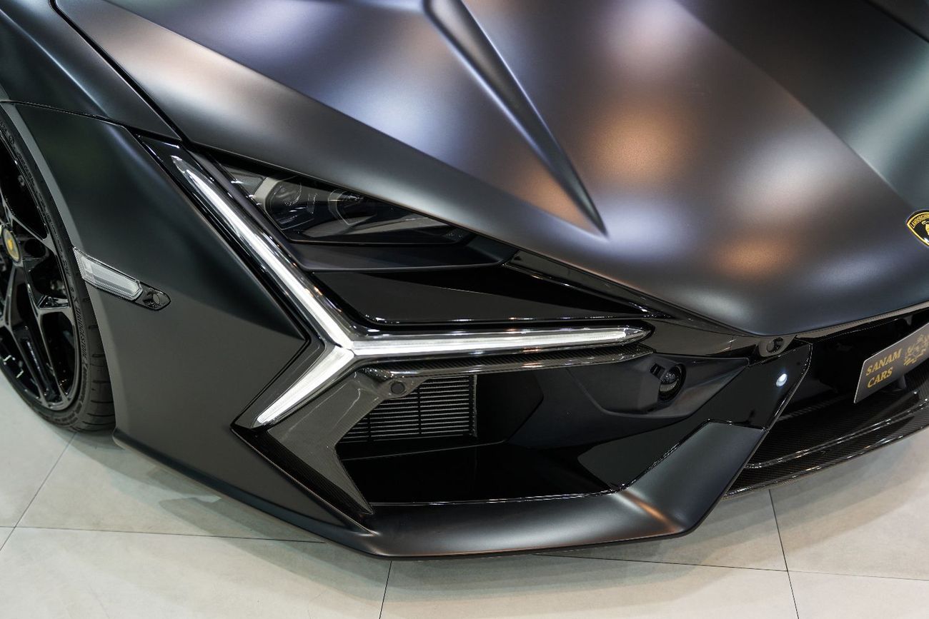 Lamborghini Revuelto 6.5L V12 Hybrid 2025 Lamborghini Revuelto, Hybrid V12, ADAS Package, Full Carbon, Dealer Warranty + 