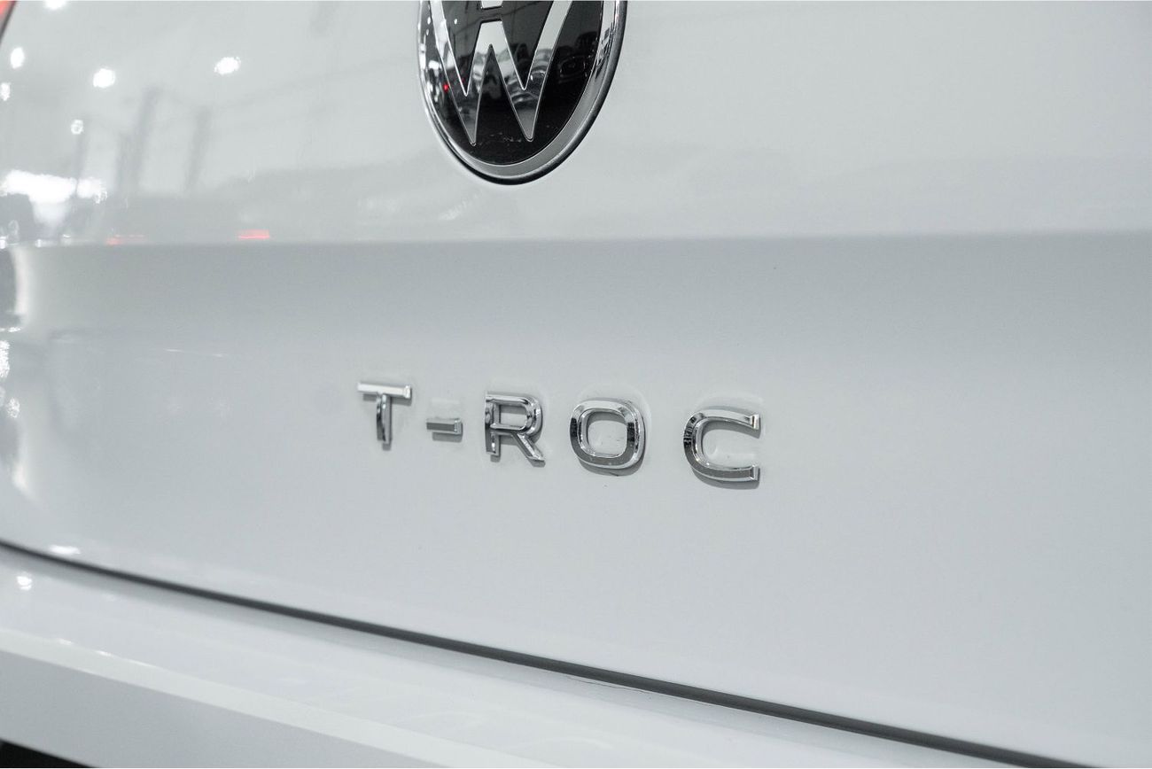 فولكس واجن T ROC Sport Black Edition / Full Service History / Warranty