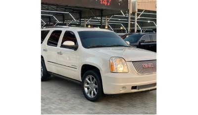 GMC Yukon Denali