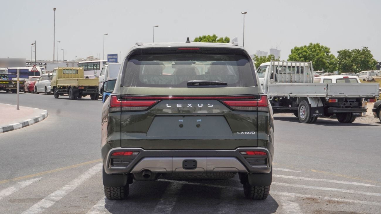 Lexus LX 600 3.5 L V6