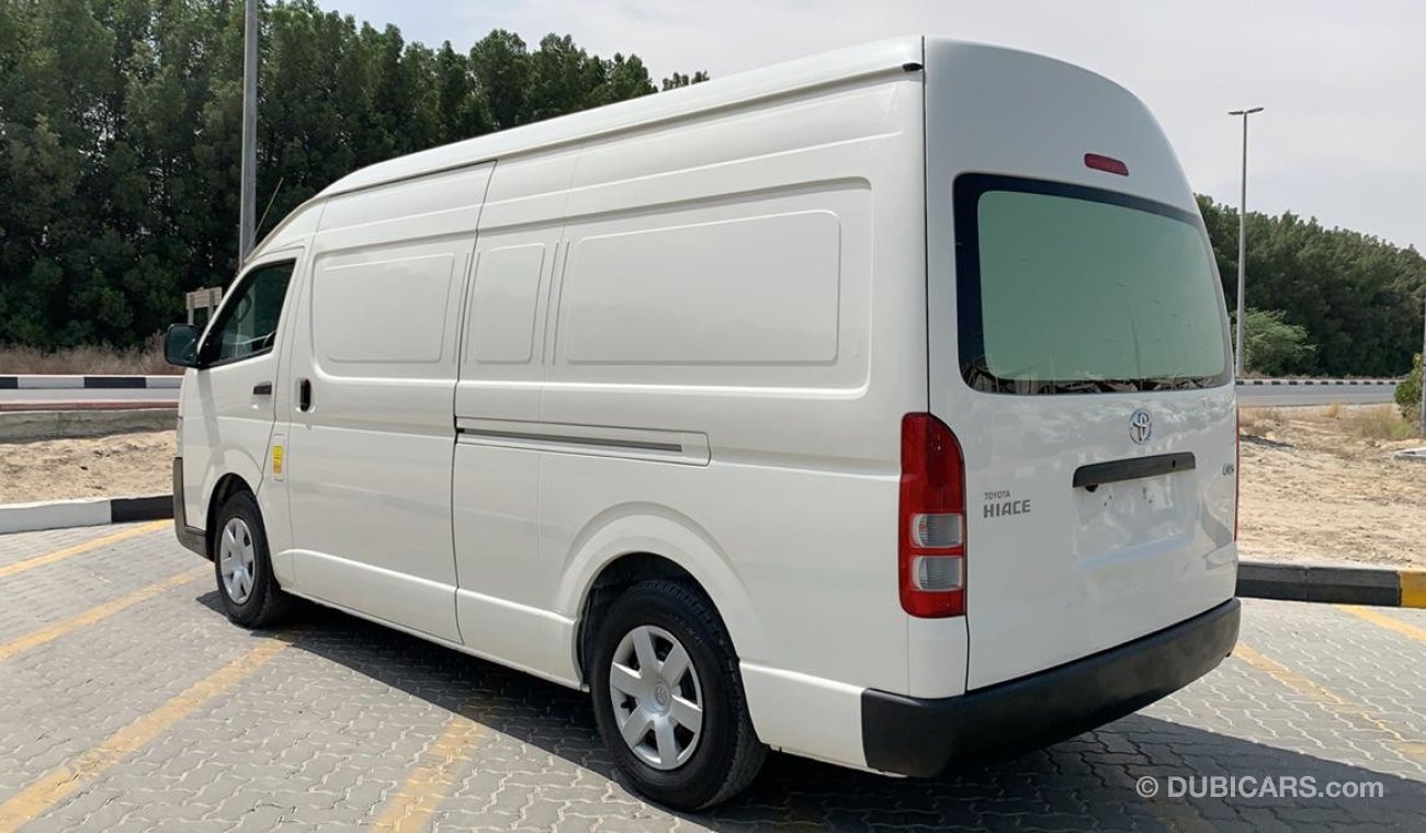 تويوتا هاياس 2015 High Roof Van Ref#233