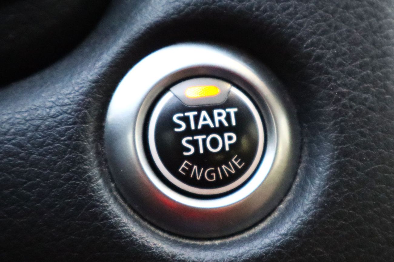 نيسان إكستيرا Titanium 2.5L AWD