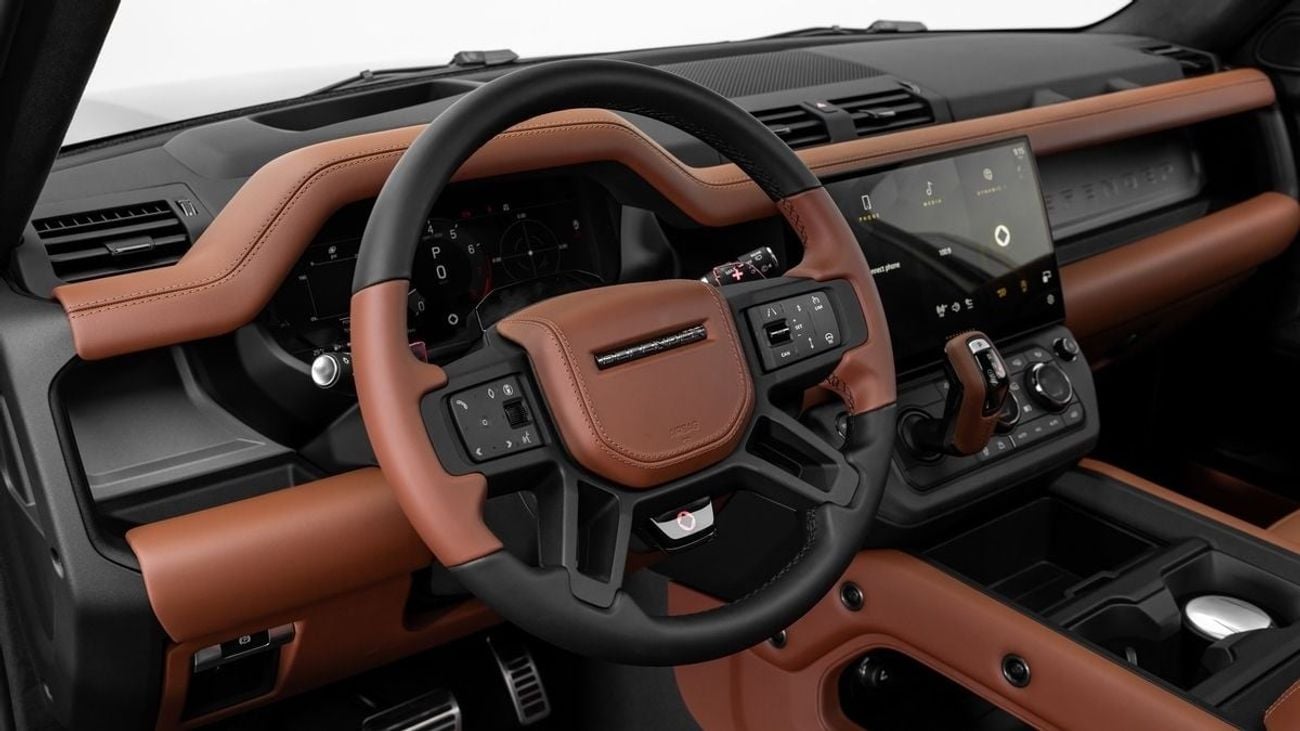 Land Rover Defender P635 - 2026 - GCC Specs - Under Warranty and Service Contract