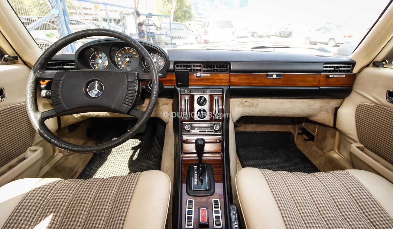 Mercedes-Benz 280 SE