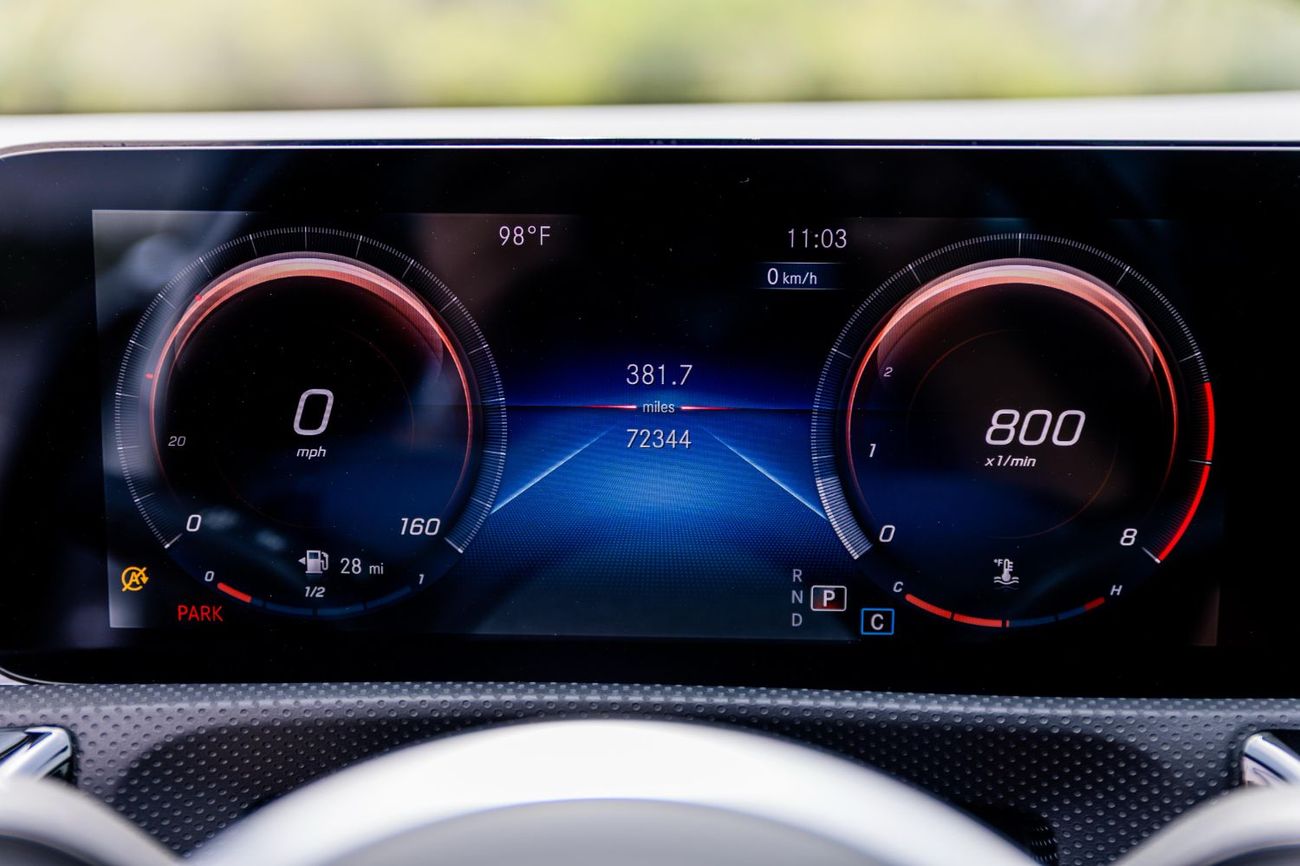 مرسيدس بنز A 220 3years warranty  2years service