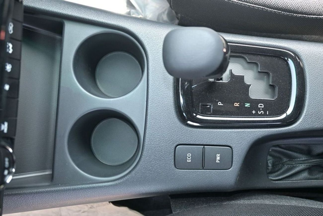 تويوتا هيلوكس TOYOTA HILUX ADVENTURE 4.0L GCC PETROL FULL OPTION