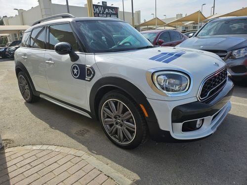 Mini Cooper Countryman low milage