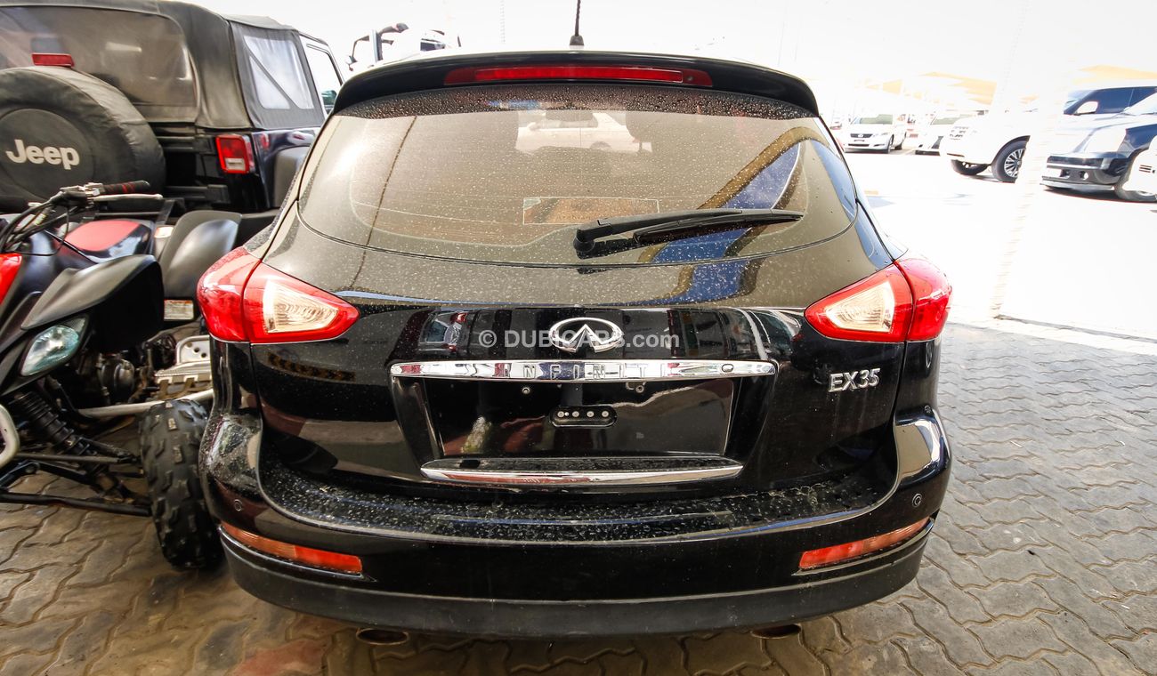 Infiniti EX35