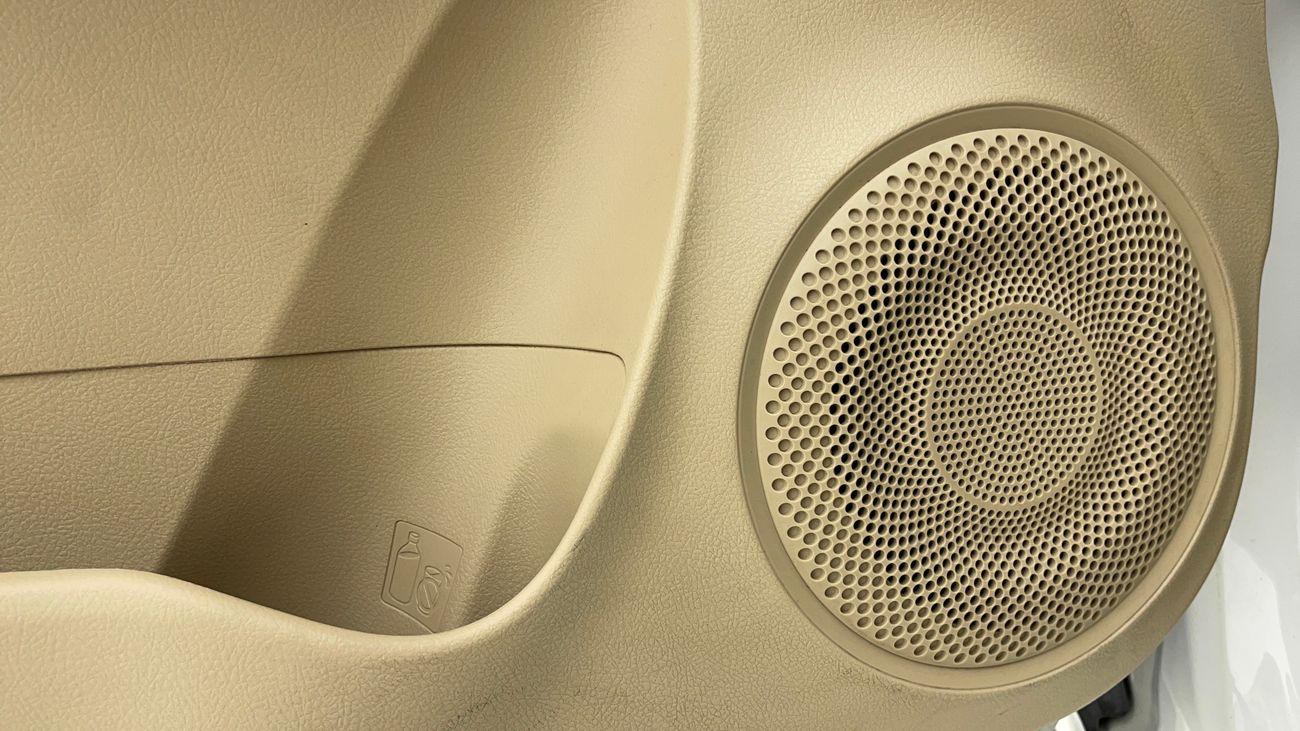 تويوتا يارس SE 1.5 | بدون دفعة مقدمة | اختبار القيادة في المنزل