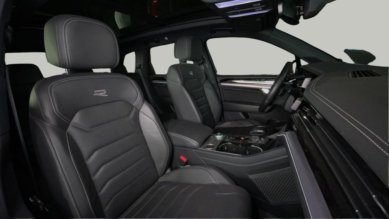 Volkswagen Touareg R-LINE 2023 | AED 2378/Month | 0 DP | 30 Day Return | Warranty | Service History