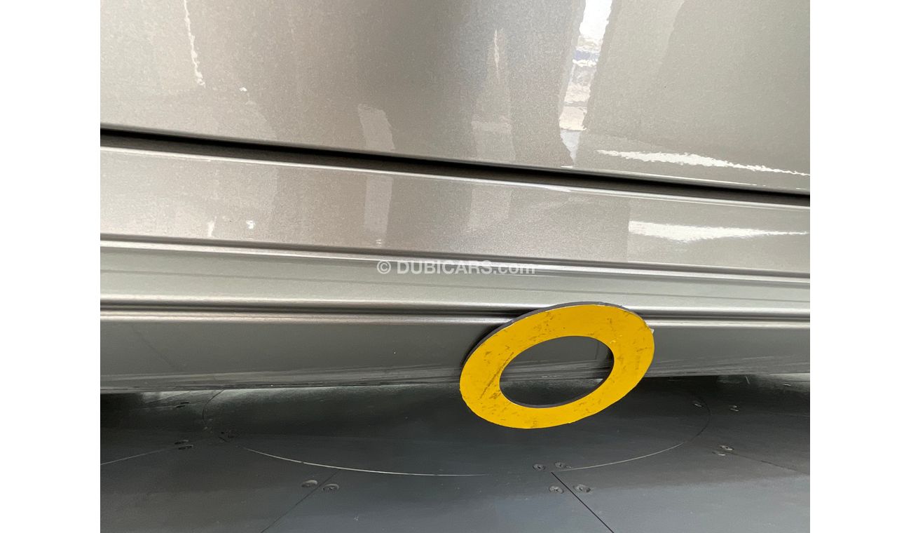 Mercedes-Benz C 200 Standard (AMG Line)