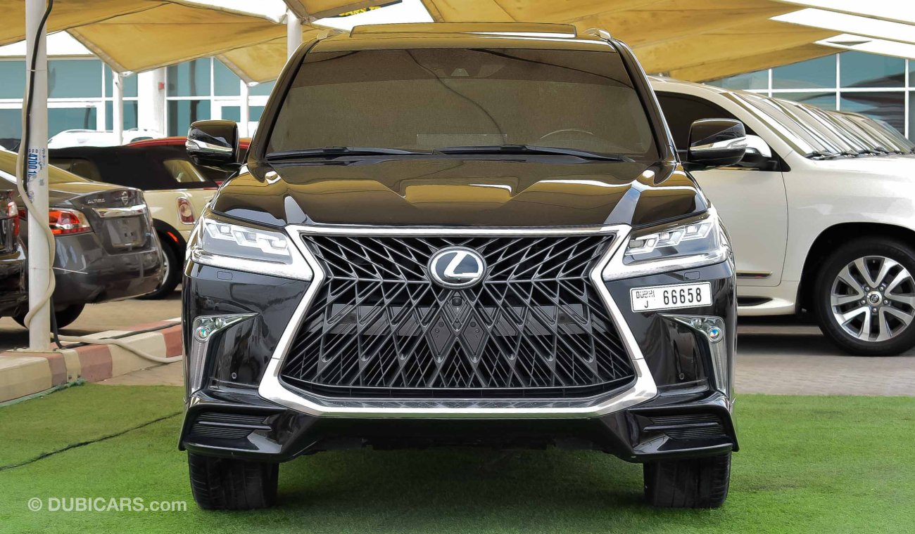 Lexus LX570 S