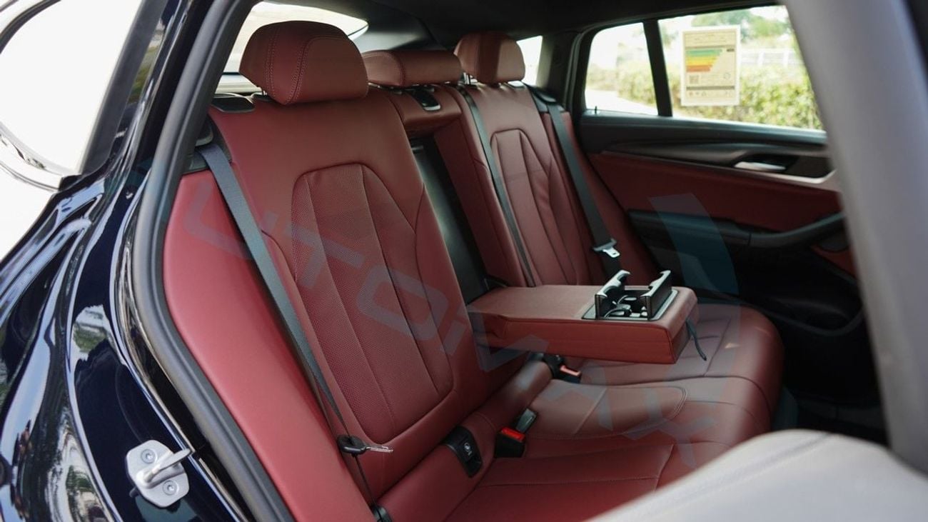 BMW X4M (For Export , НА ЭКСПОРТ) xDrive 30i 2.0T GCC 2025 Без пробега