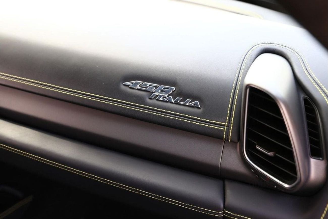 فيراري 458 Std 4.5L GCC SPEC NEAT AND CLEAN