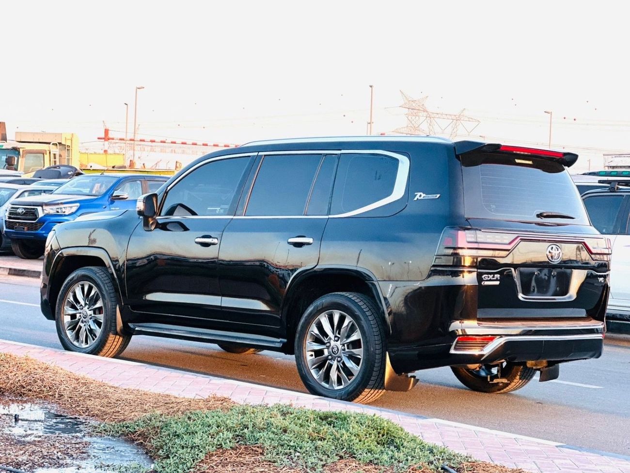 تويوتا لاند كروزر GXR 4.6L