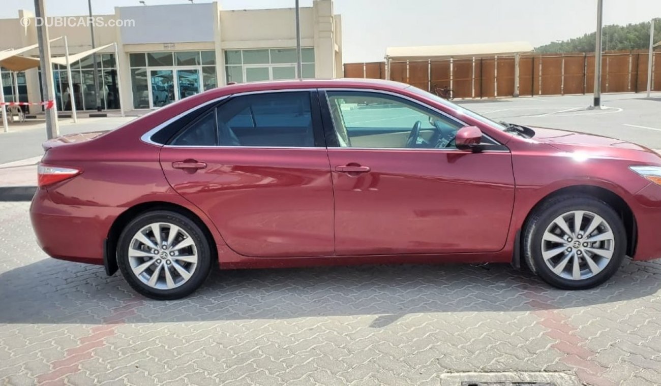 Toyota Camry XLE - LIMITED