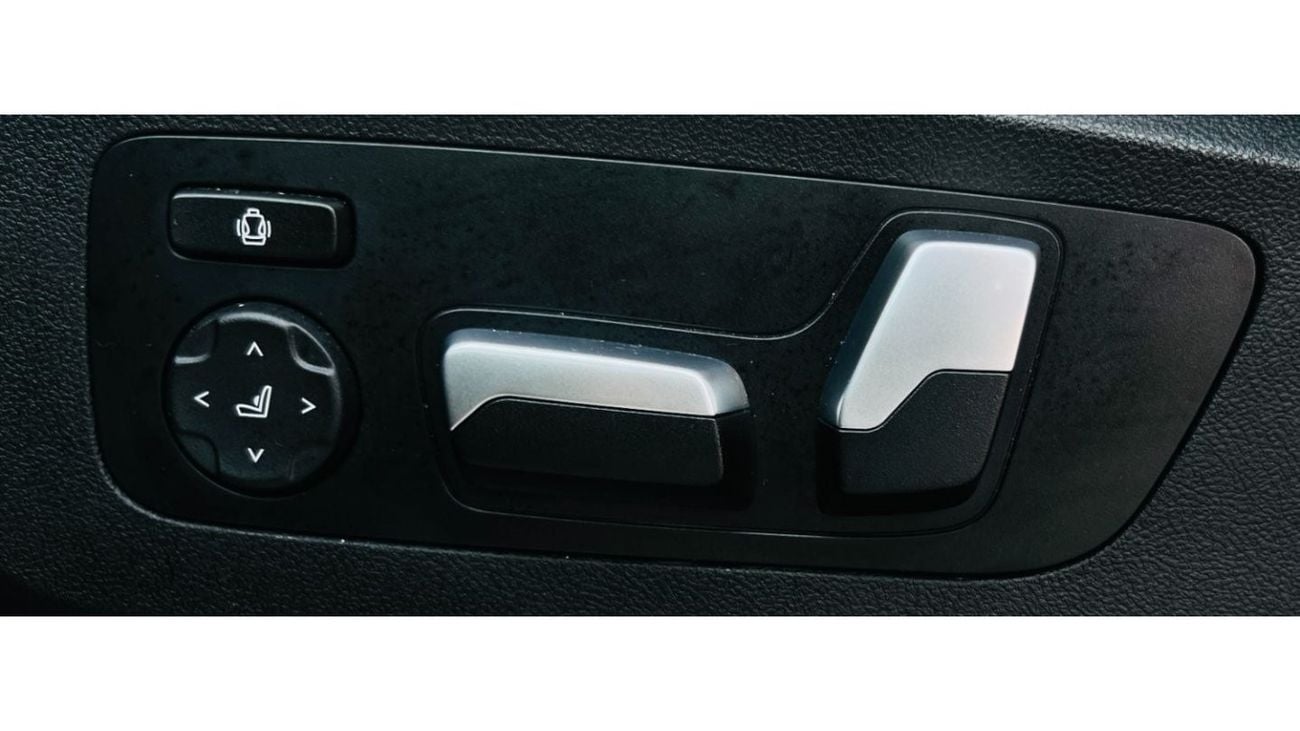 BMW X6 xDrive 40i AED 4000 PM | BMW X6 2022 | UNDER WARRANTY | CLEAN TITLE | LOW MILEAGE | LIKE BRAND NEW