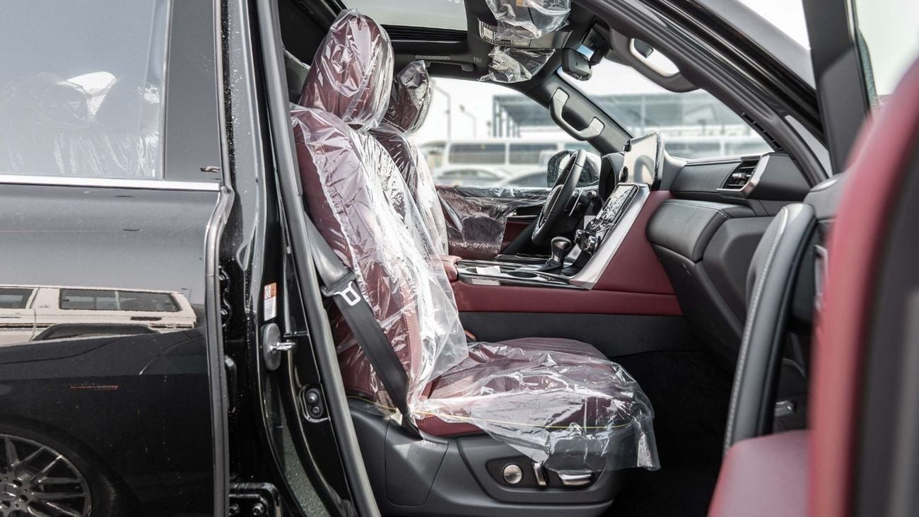 Lexus LX 600 2026 Lexus LX600 Signature 3.5L AT Petrol (Black-Red)