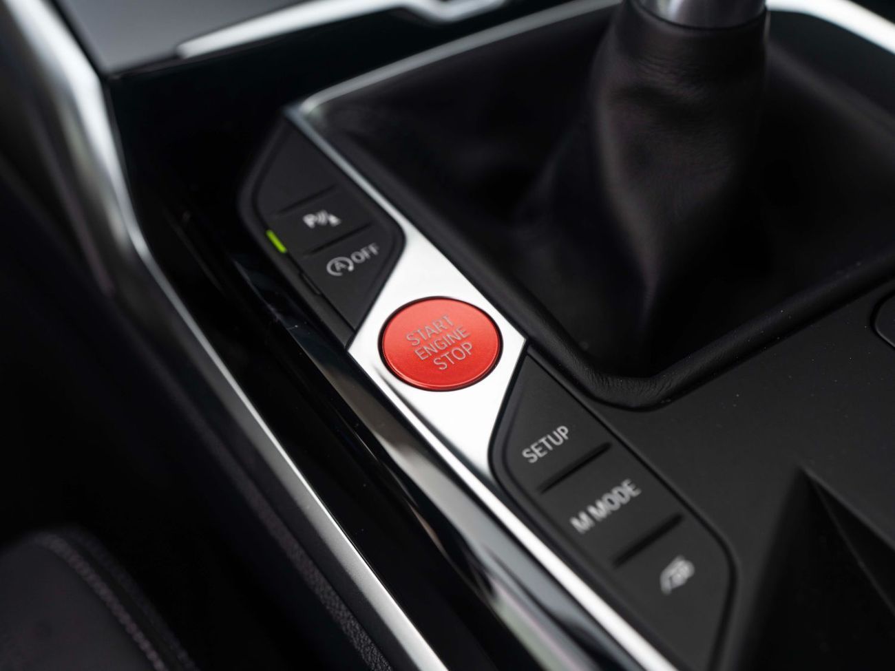 بي أم دبليو M4 COUPE