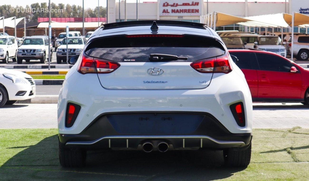 Hyundai Veloster 2.0 t