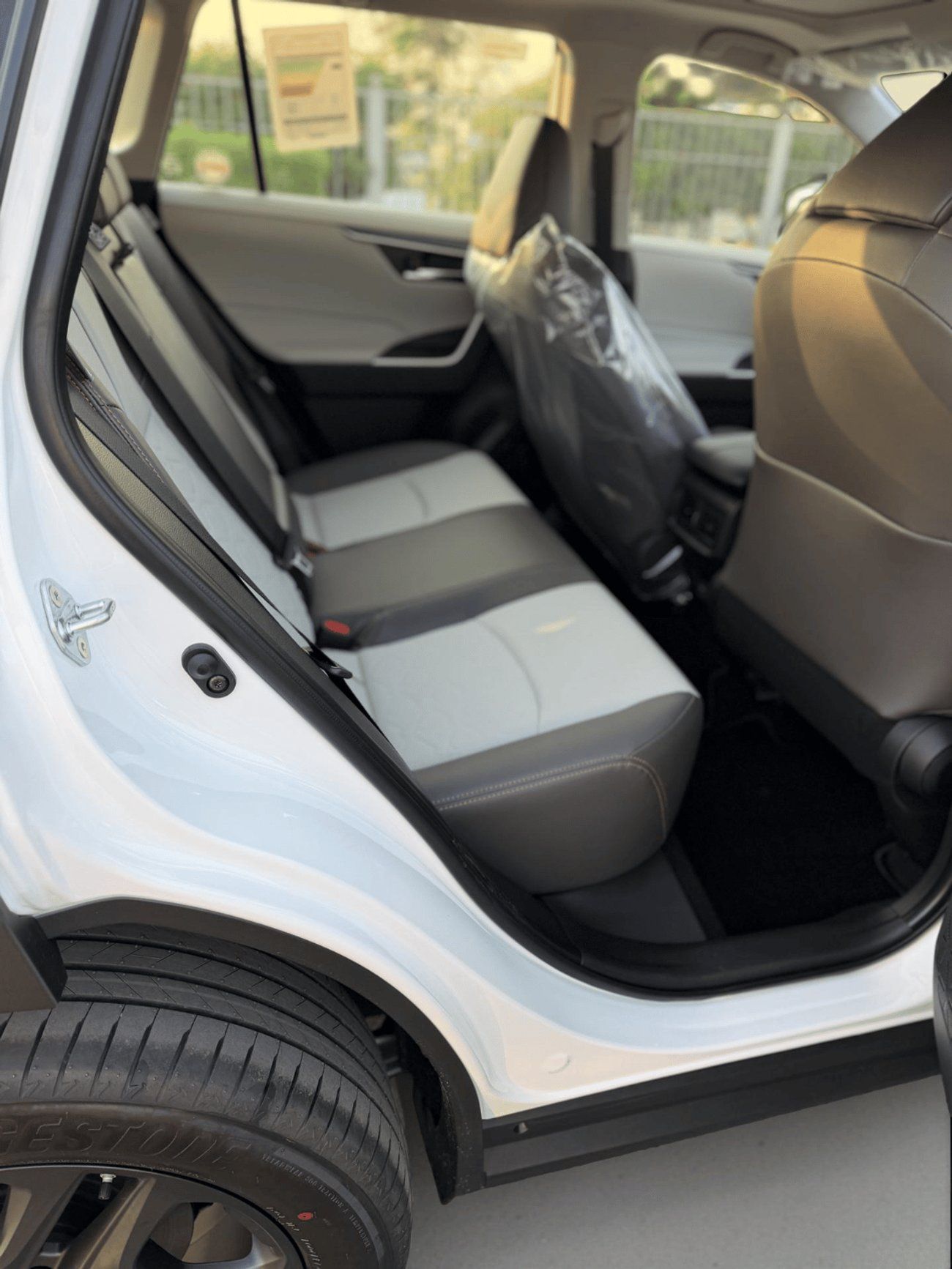 تويوتا راف ٤ 2.5L Adventure