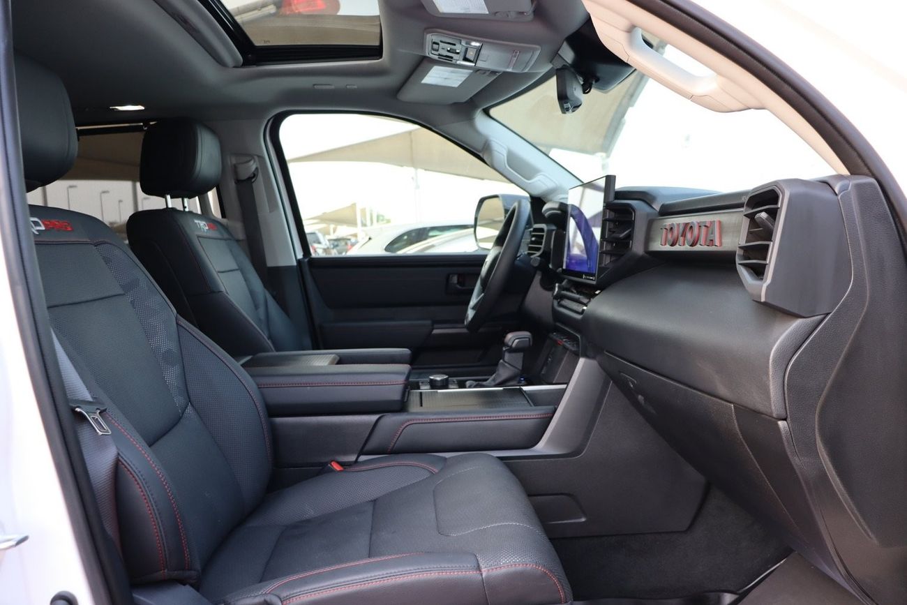 Toyota Sequoia Toyota Sequoia TRD Pro / Clean Title/ 3000KM Only / Original Paint/ 2023