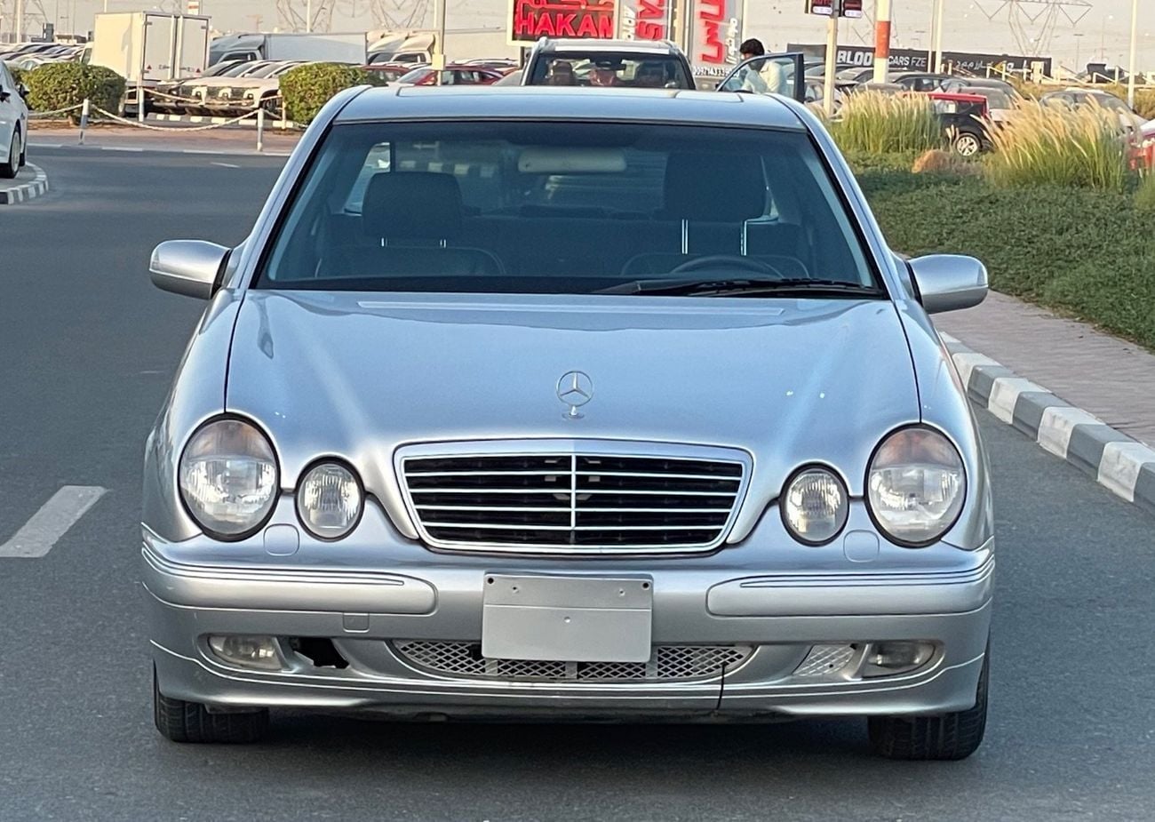 مرسيدس بنز E 320 STD