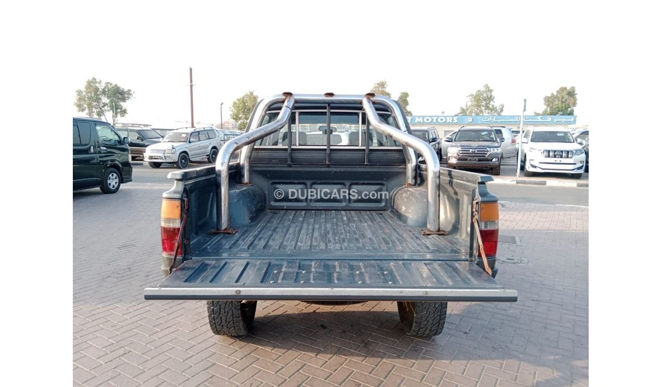 Toyota Hilux TOYOTA HILUX PICK UP RIGHT HAND DRIVE (PM1582)