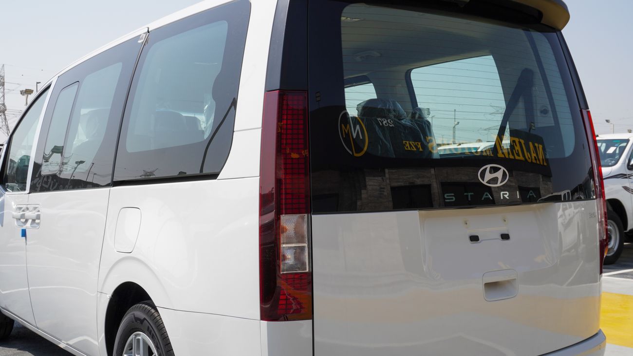 Hyundai Staria 3.5 L V6