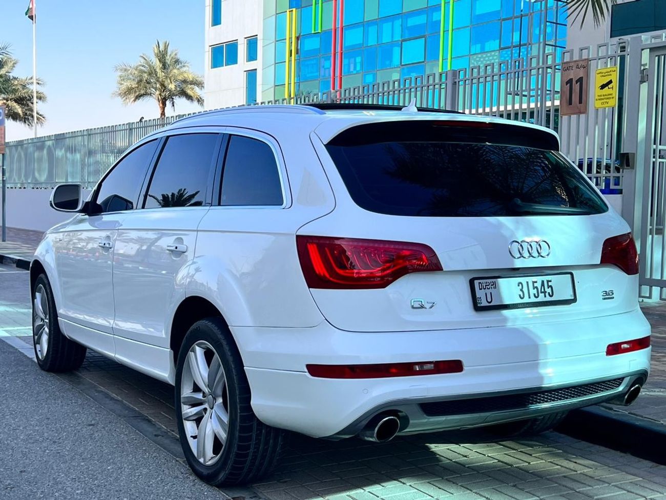 Used Audi Q7 2011 for sale in Dubai 636661