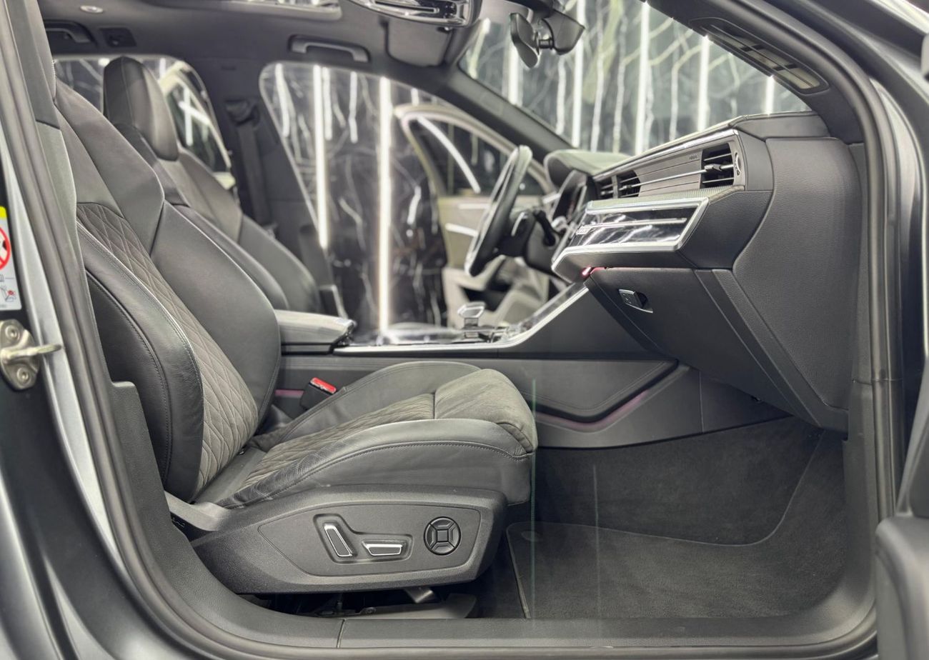 أودي RS6 quattro 4.0L 2021 Audi RS6 Quattro Sportback, Warranty, Carbon Fiber Package, Full Options, 591HP