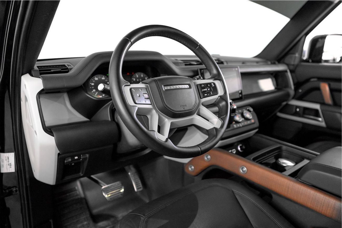 Land Rover Defender P400 110 HSE 3.0L (5 Seater)