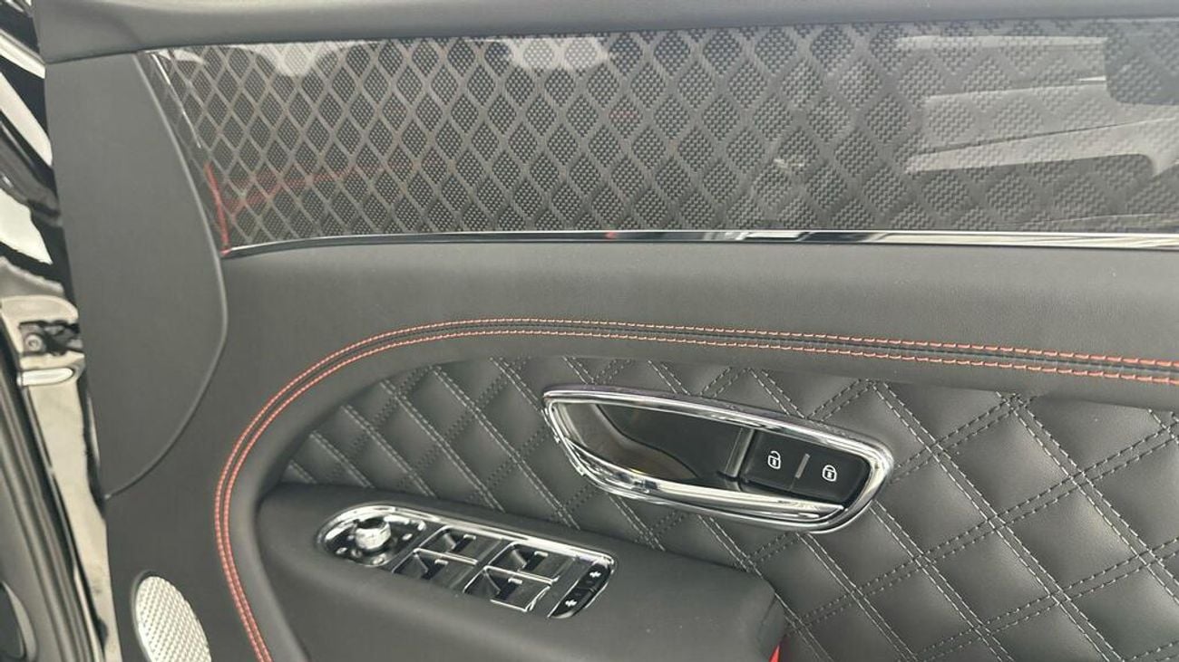 بنتلي بينتايجا 4.0 V8 S Black Edition Auto 4WD Euro 6 (s/s) 5dr (EXPORT ONLY)